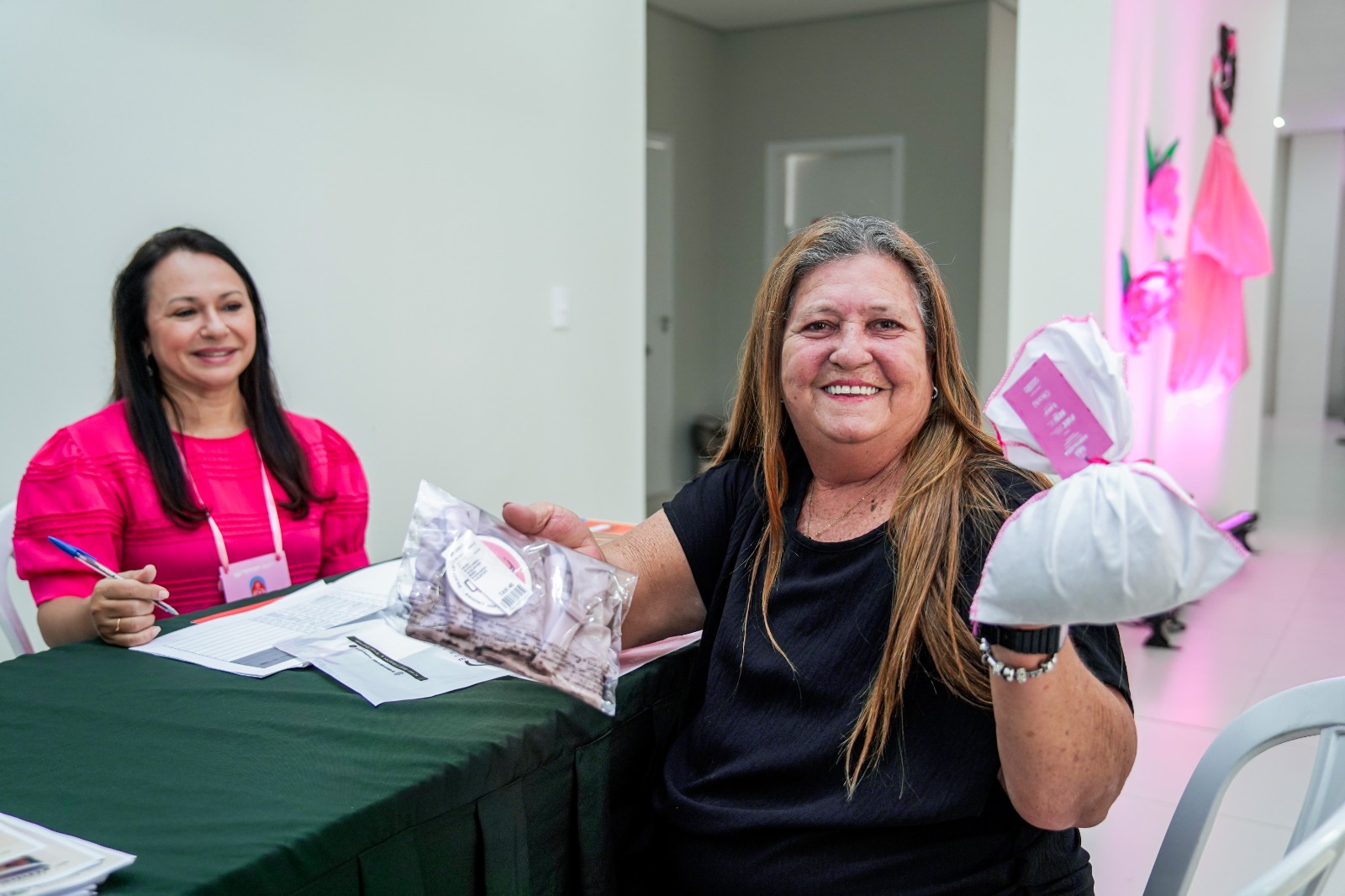 Maria Daurineide é uma das beneficiadas com as próteses